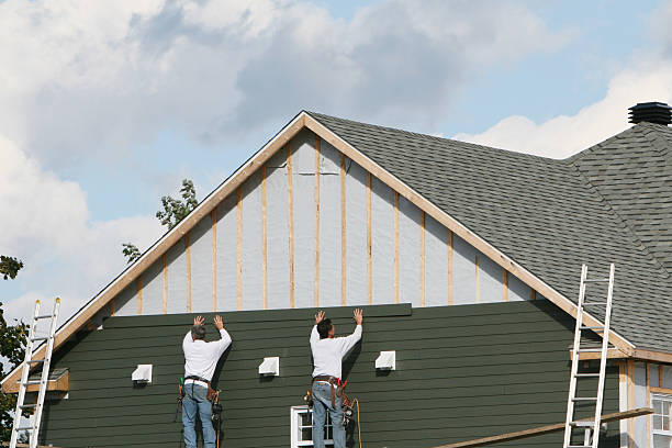 Professional Siding Installation technician working in Logan, OH